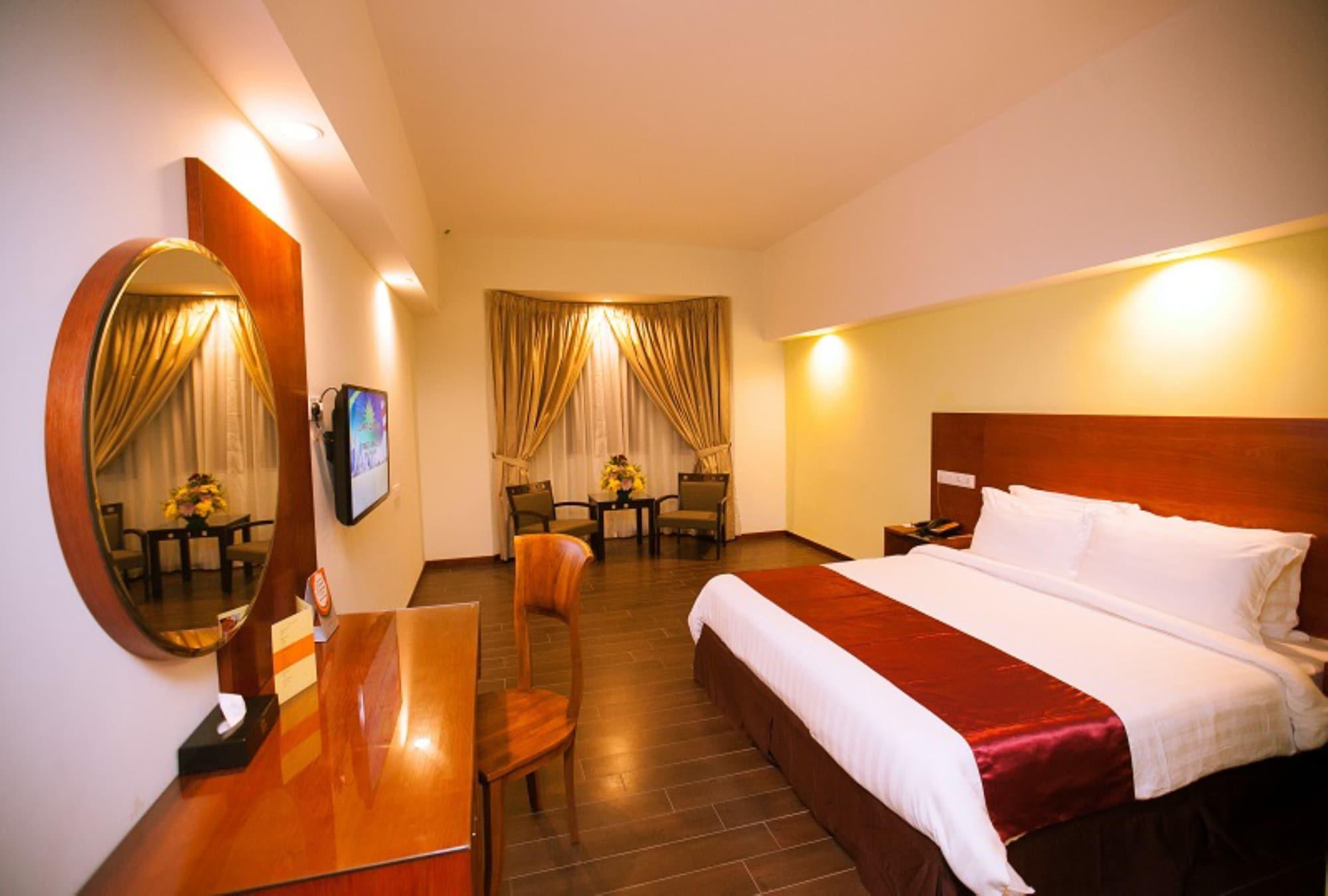 Palm Seremban Hotel Bagian luar foto