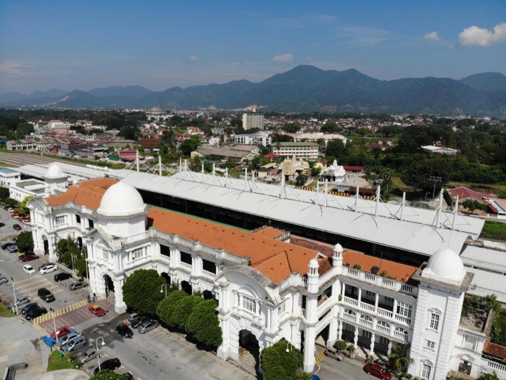 Palm Seremban Hotel Bagian luar foto