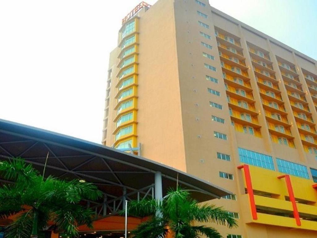 Palm Seremban Hotel Bagian luar foto