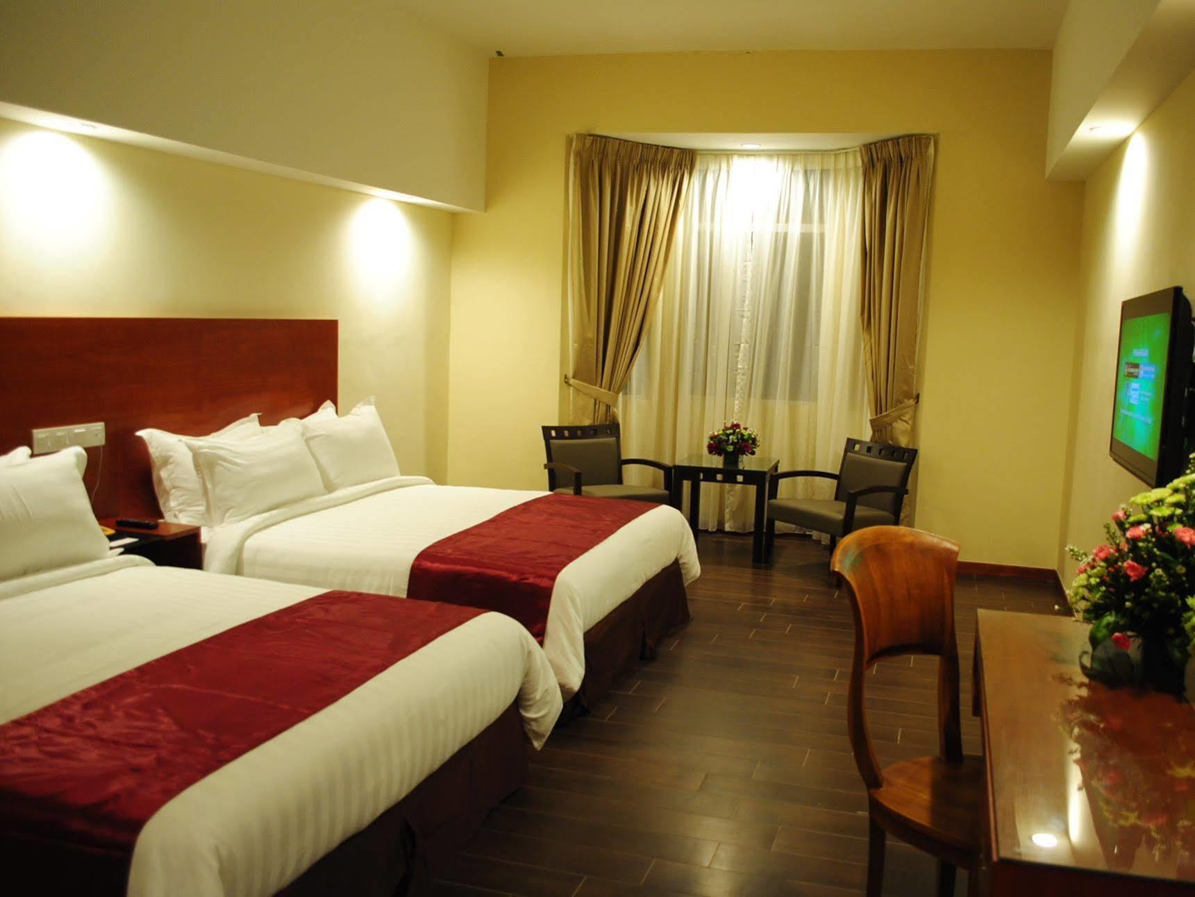 Palm Seremban Hotel Bagian luar foto